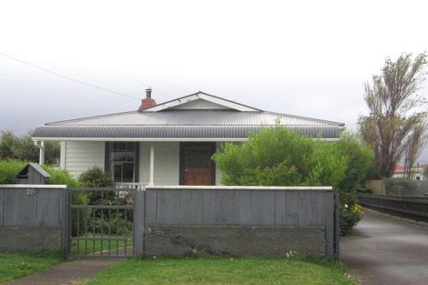 Photo of property in 25 Elizabeth Street, Moera, Lower Hutt, 5010