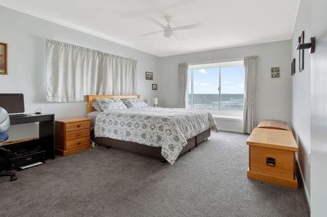 Photo of property in 19 Broadsea Avenue, Ruby Bay, Mapua, 7005