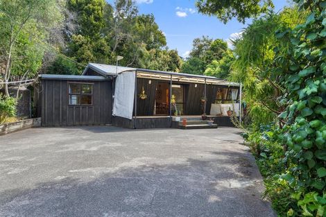 Photo of property in 1913 Paparoa Valley Road, Paparoa, 0571