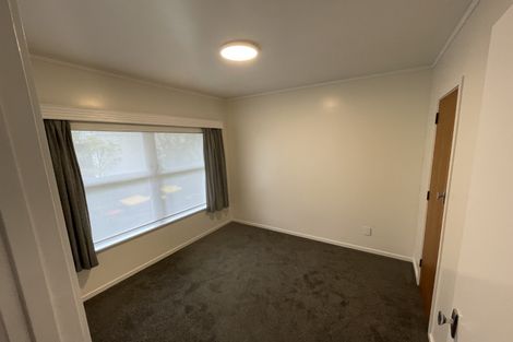Photo of property in 2/39 Eban Avenue, Hillcrest, Auckland, 0627