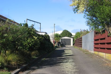 Photo of property in 58a Geraldine Crescent, Cloverlea, Palmerston North, 4412