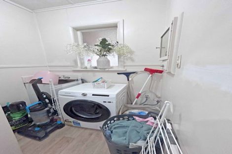 Photo of property in 1042 Heaphy Terrace, Fairfield, Hamilton, 3214