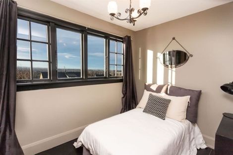 Photo of property in 27 Huntsbury Avenue, Huntsbury, Christchurch, 8022