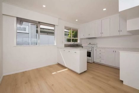 Photo of property in 2/1 Rahiri Road, Mount Eden, Auckland, 1024