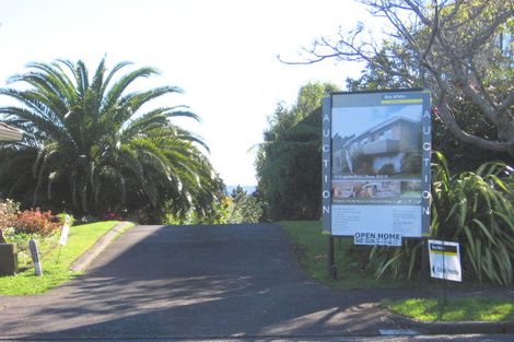 Photo of property in 76 Eugenia Rise, Totara Heights, Auckland, 2105