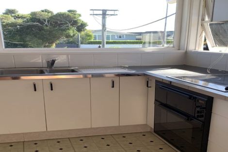 Photo of property in 35 Kitchener Road, Takapuna, Auckland, 0622