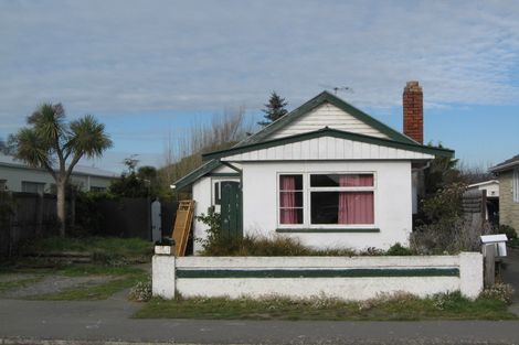 Photo of property in 37 Rodney Street, New Brighton, Christchurch, 8061