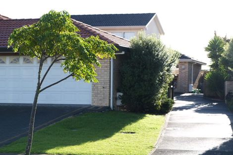 Photo of property in 1/112 Golfland Drive, Golflands, Auckland, 2013
