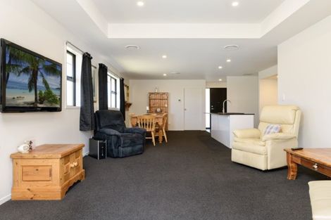 Photo of property in 9 Kahuparere Crescent, Pyes Pa, Tauranga, 3112