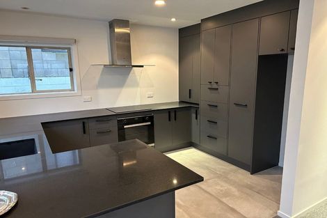 Photo of property in 3/3 Omana Road, Milford, Auckland, 0620