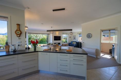 Photo of property in 20 Lawson Burrows Crescent, Te Anau, 9600