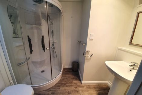 Photo of property in 184 Fitzherbert Avenue, West End, Palmerston North, 4410