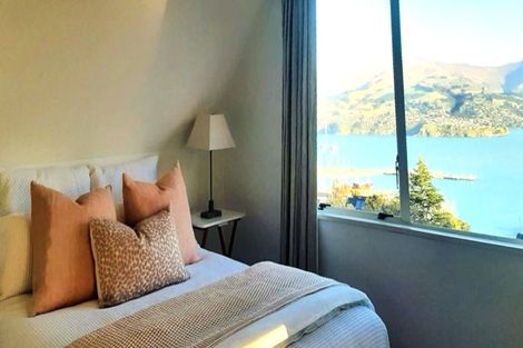 Photo of property in 10 Selwyn Parade, Lyttelton, 8082