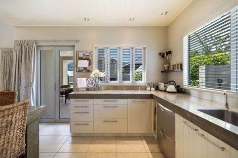 Photo of property in 17 Fox's Terrace, Arrowtown, 9302