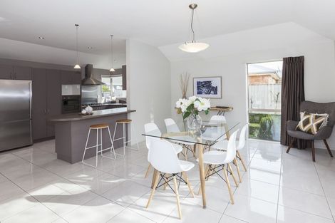 Photo of property in 152 Ilam Road, Ilam, Christchurch, 8041