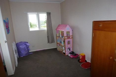 Photo of property in 95 Ironside Road, Johnsonville, Wellington, 6037