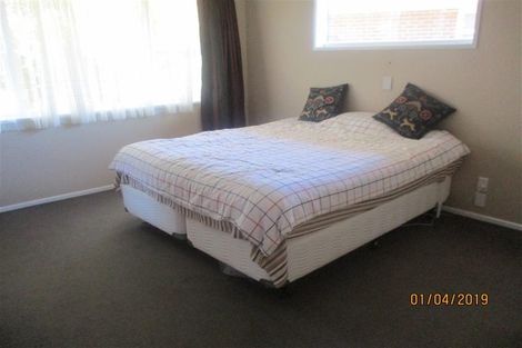 Photo of property in 5 Ostend Place, Avonhead, Christchurch, 8042