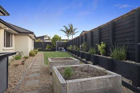 Photo of property in 13 William Andrew Road, Pukekohe, 2120