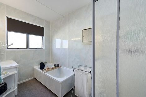 Photo of property in 20 Turriff Crescent, Tawa, Wellington, 5028