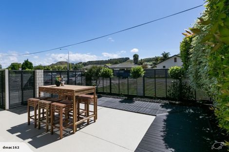 Photo of property in 4 West Place, Greenmeadows, Napier, 4112