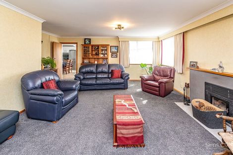 Photo of property in 34 Selwyn Crescent, College Estate, Whanganui, 4500