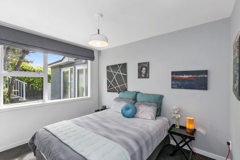 Photo of property in 27 Voltaire Street, Karori, Wellington, 6012