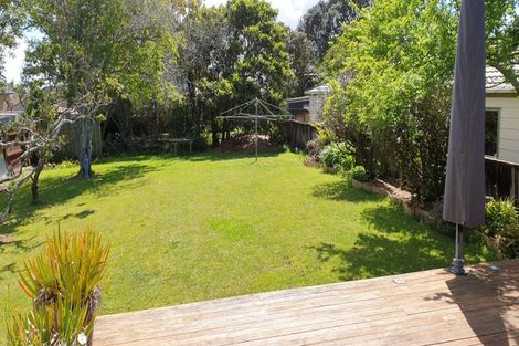 Photo of property in 19 Fairleigh Avenue, Mount Albert, Auckland, 1025