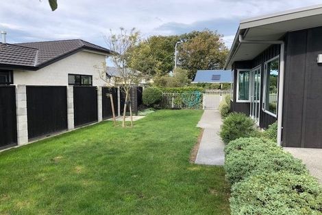 Photo of property in 19 Waitaha Place, Clive, 4102