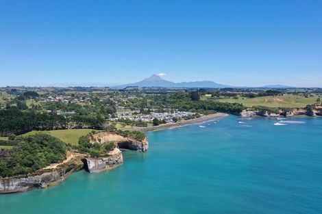 Photo of property in 49 Ngakoti Street, Urenui, 4375