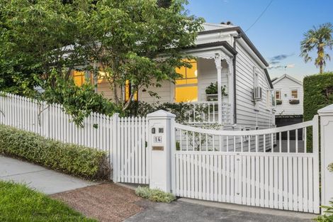 Photo of property in 14 Beaconsfield Street, Devonport, Auckland, 0624