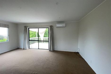 Photo of property in 12 Lorena Place, West Harbour, Auckland, 0618