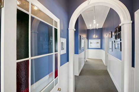 Photo of property in 31 Clare Street, Cambridge, 3434