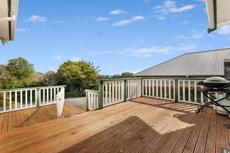 Photo of property in 41 Queens Road, Glen Avon, New Plymouth, 4312