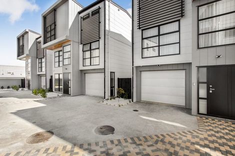 Photo of property in 158d Flat Bush School Road, Flat Bush, Auckland, 2019