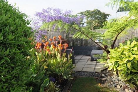 Photo of property in 51 Spence Road, Henderson, Auckland, 0612