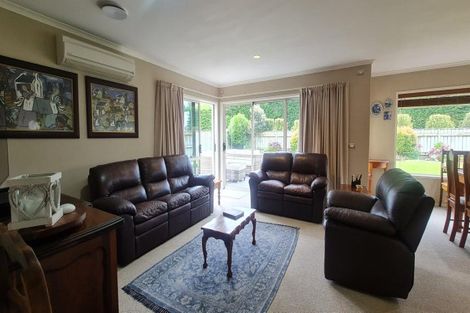 Photo of property in 44 Phillips Street, Sanson, 4817