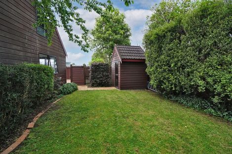 Photo of property in 23 Kensington Place, Fairfield, Hamilton, 3214