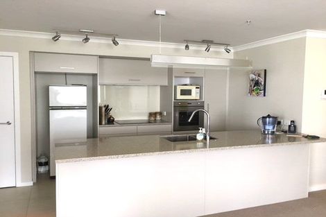 Photo of property in 118 Landmark Terrace, Orewa, 0931