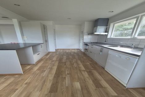 Photo of property in 44 Preston Avenue, Henderson, Auckland, 0610