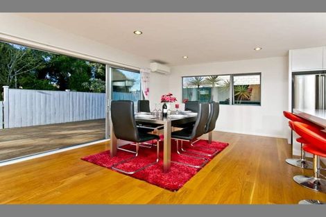 Photo of property in 67a Rosedale Road, Pinehill, Auckland, 0632