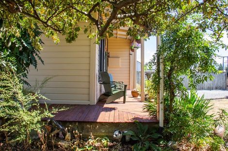 Photo of property in 43 Rhodes Street, Carterton, 5713