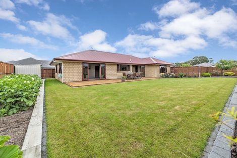 Photo of property in 92 Acacia Avenue, Rangiora, 7400