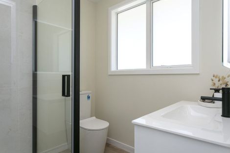 Photo of property in 12b Reeves Road, Acacia Bay, Taupo, 3330