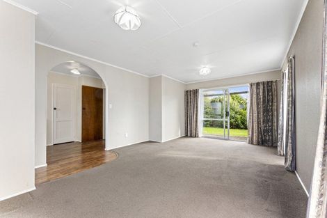 Photo of property in 2 Havelock Avenue, Highbury, Palmerston North, 4412