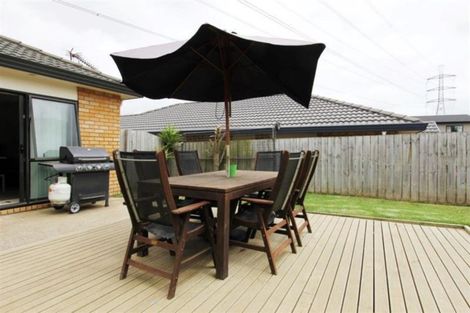 Photo of property in 4 Wairere Road, The Gardens, Auckland, 2105