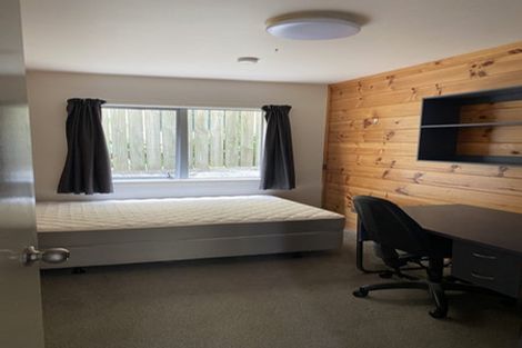 Photo of property in Basin Reserve Complex, 34/4 Sussex Street, Mount Cook, Wellington, 6021