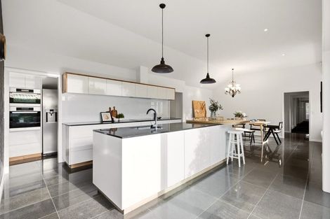 Photo of property in 8 Idris Road, Fendalton, Christchurch, 8052