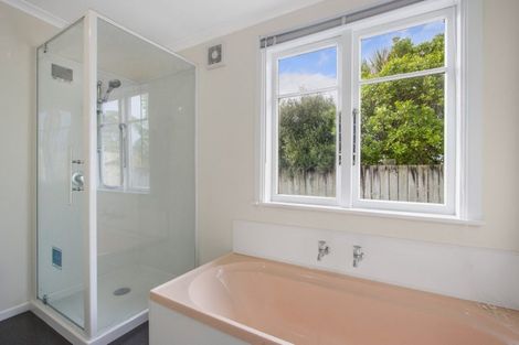 Photo of property in 10b Henry Road, Katikati, 3129