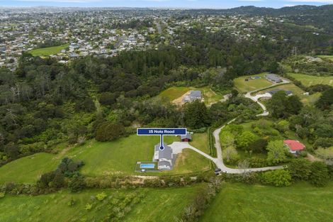 Photo of property in 15 Nola Road, Oratia, Auckland, 0604