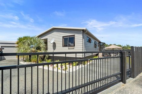 Photo of property in 2 St Anne Place, Omaha, Warkworth, 0986